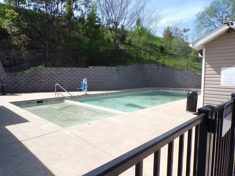 The Vista Apartment Branson Bagian luar foto